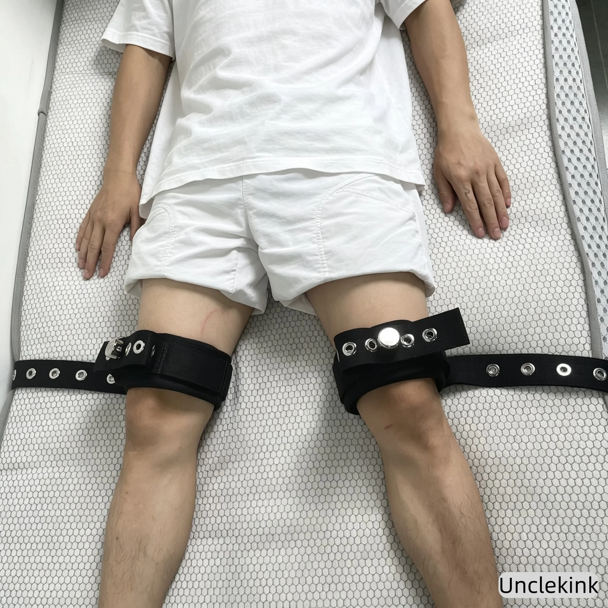 Medical Bed Restraint Straps Patient Leg Knee Restraint Belt Hospital Bed Fixed Strap for Mental Patient Limb Restraints - Image 5